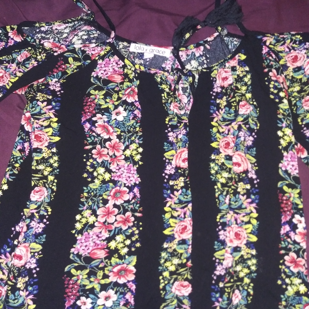 Off the shoulder floral shirt